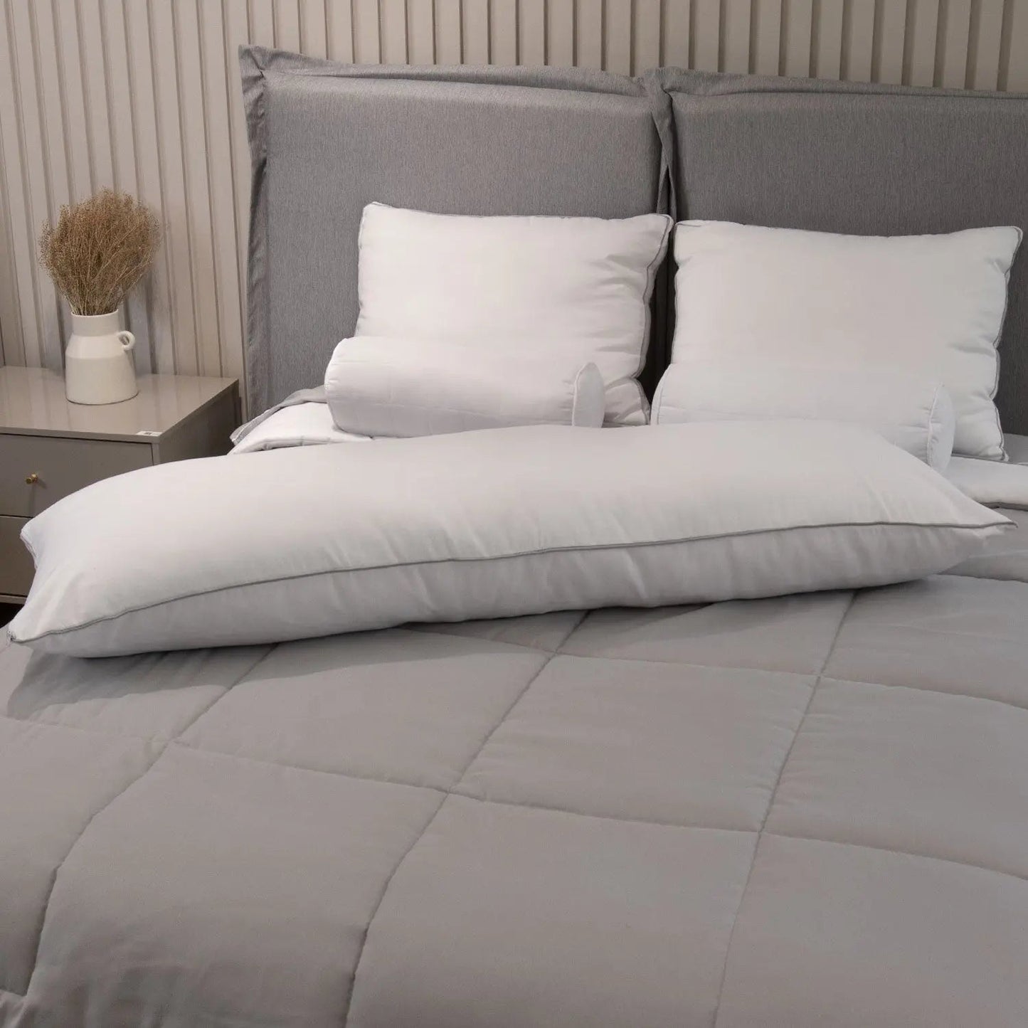 Reembalado - Travesseiro de Corpo Micropercal Toque de Pluma Sleeps Branco - 150 x 50 cm