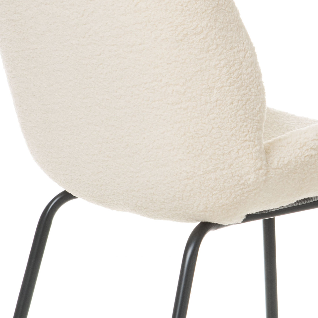 Reembalado - Cadeira Hannah - Bouclê Off White c/ Preto